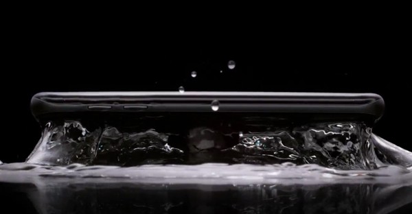 Samsung Galaxy S7 Water Ressist