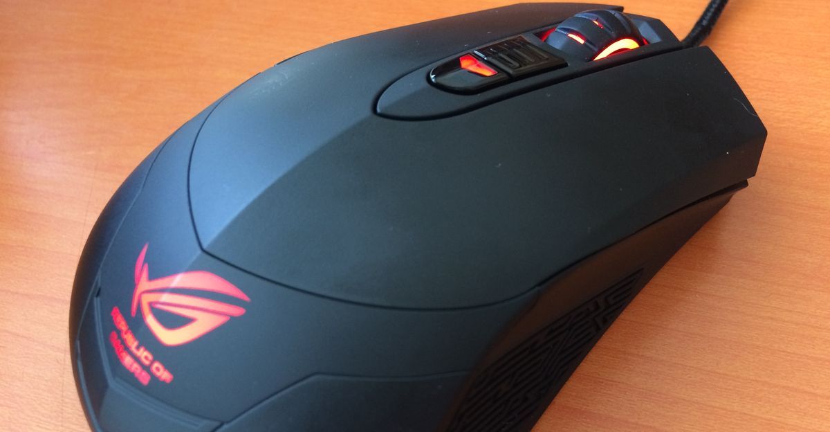 ASUS ROG GX860