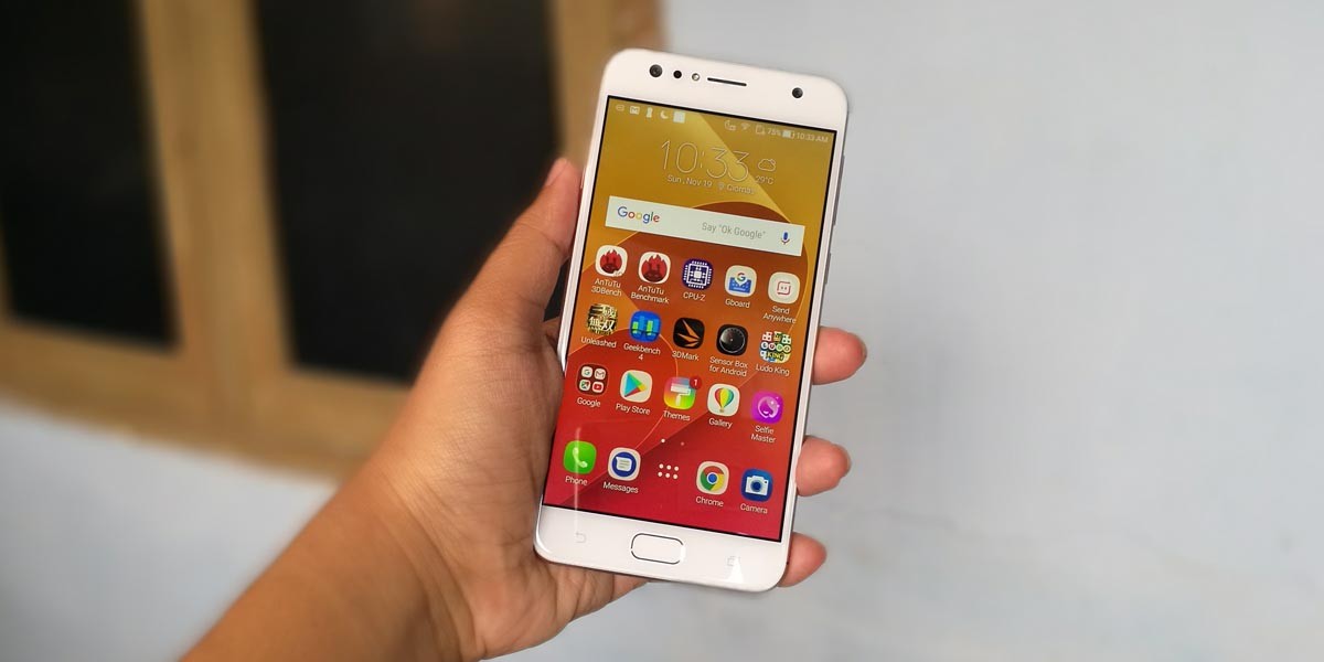 ASUS Zenfone 4 Selfie