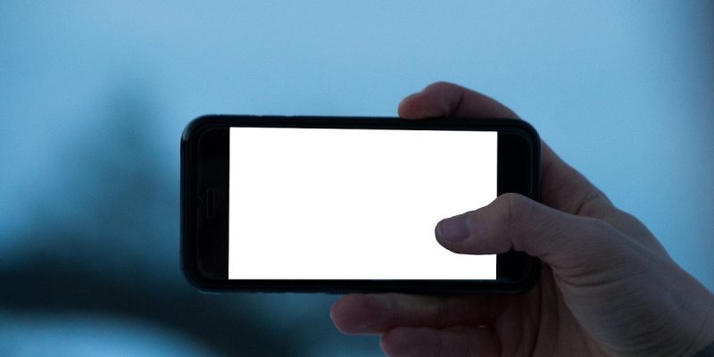 Cara Menggabungkan Subtitle Dengan Film di Android | Gadgetren Cara Menggabungkan Subtitle Dengan Film di Android | Gadgetren