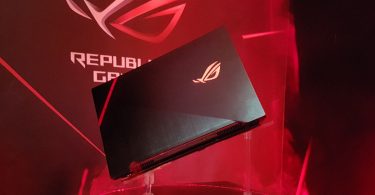 ASUS ROG Strix GL504 SCAR II Feature