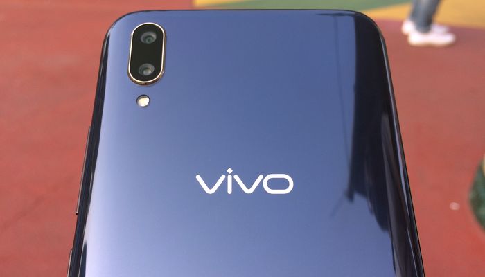 Vivo V11 Pro vs Vivo V9 - Kamera