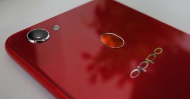 Oppo F7 Fingerprint Belakang Featured