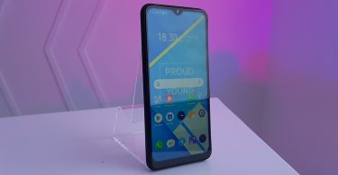 Realme C2 Display