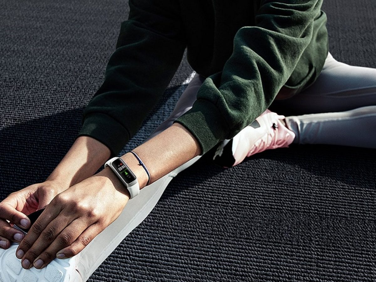 galaxy fit e smartwatch