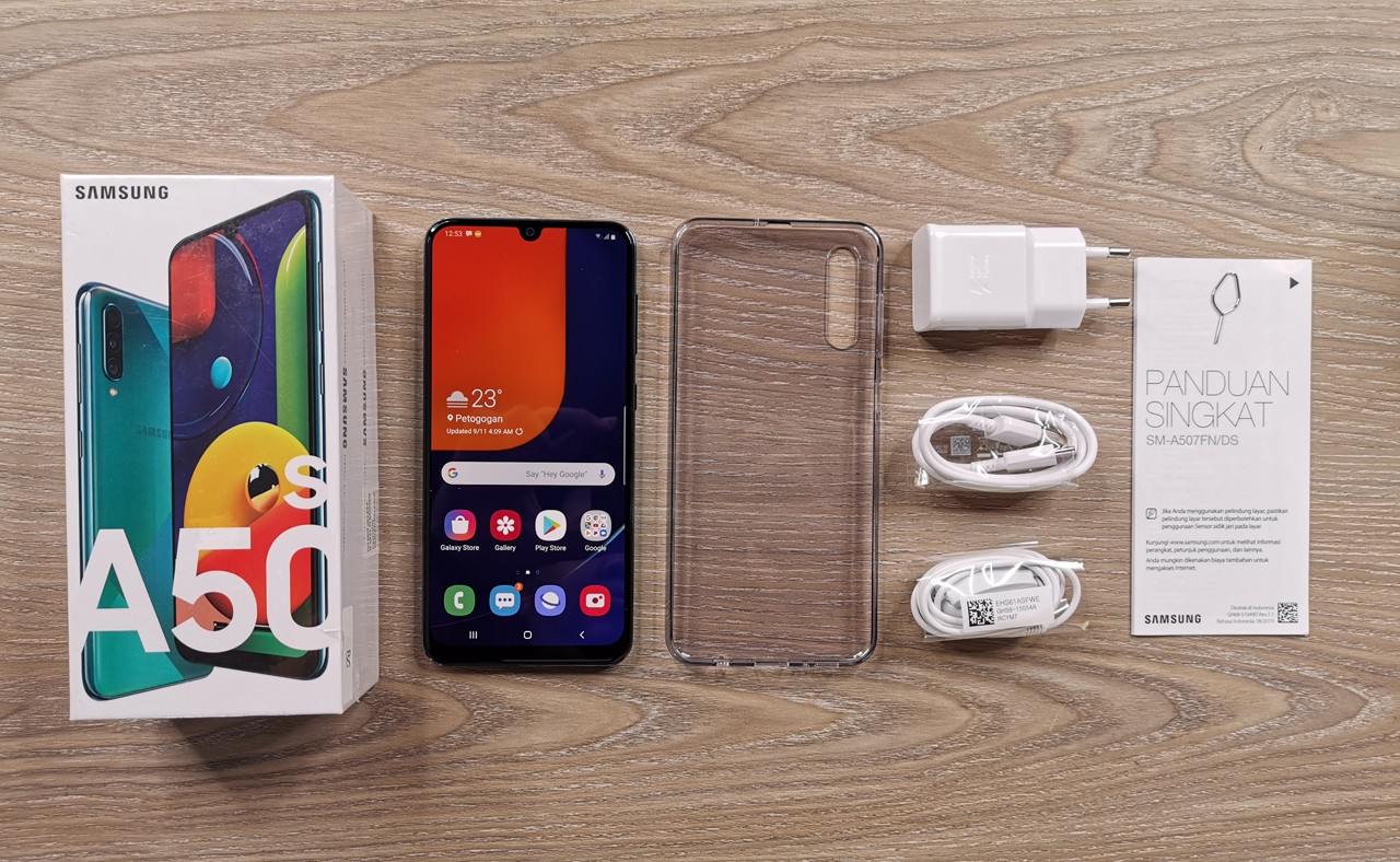 Unboxing Samsung Galaxy A50s