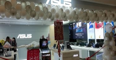 ASUS Zenbook Store di Ratu Plaza