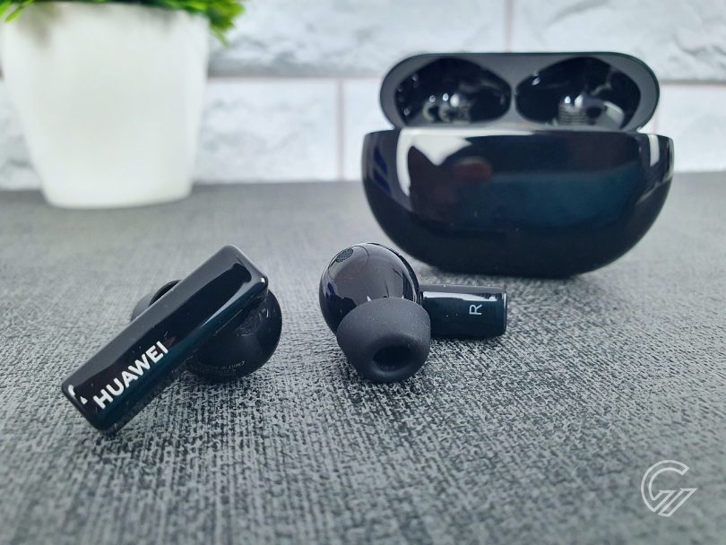 True wireless huawei freeclip black. Наушники true Wireless Huawei freebuds Pro. True Wireless Huawei freebuds Pro 2 Silver Blue. Наушники true Wireless Huawei freebuds Pro 2 Silver Blue (t0006). Наушники true Wireless Huawei freebuds se t0010 Blue.