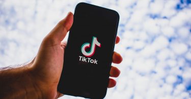 Cara Membuat Grup di TikTok Header