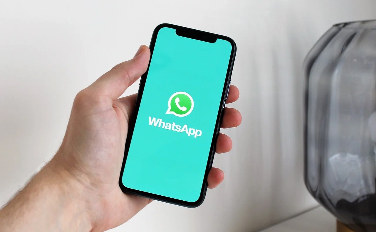 Cara Mempercantik Video Call Whatsapp Header
