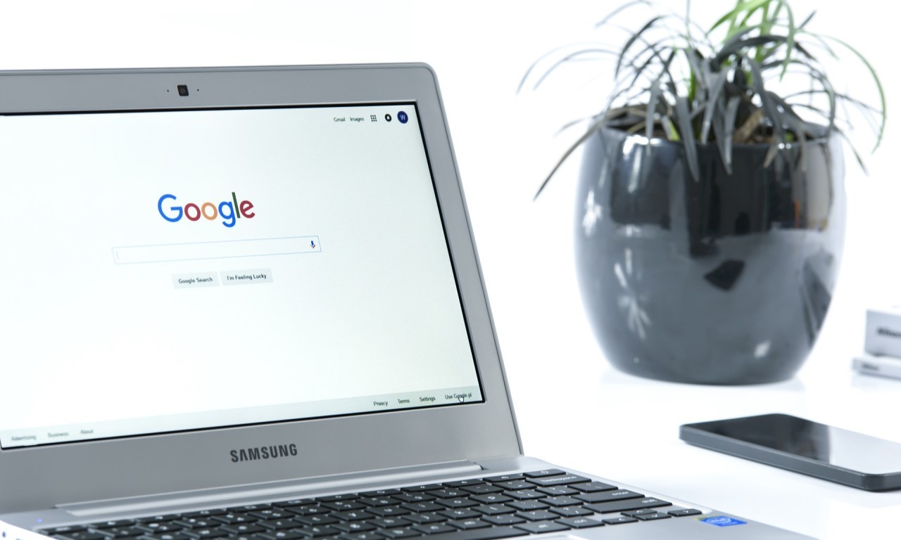 Cara Aktifkan Mode Gelap Google Search Header