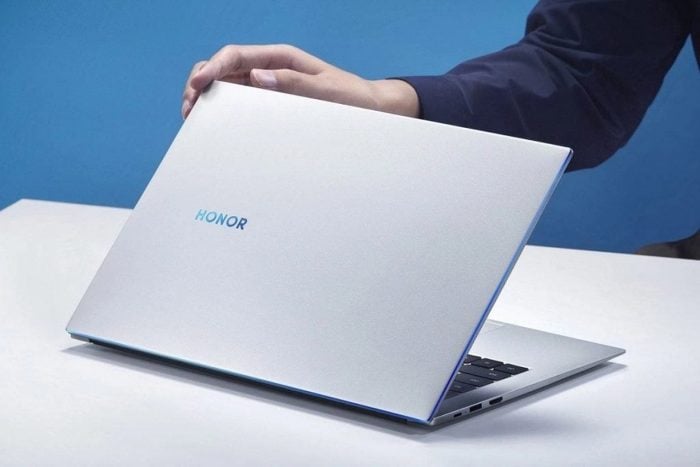 HONOR MagicBook V 14 Front