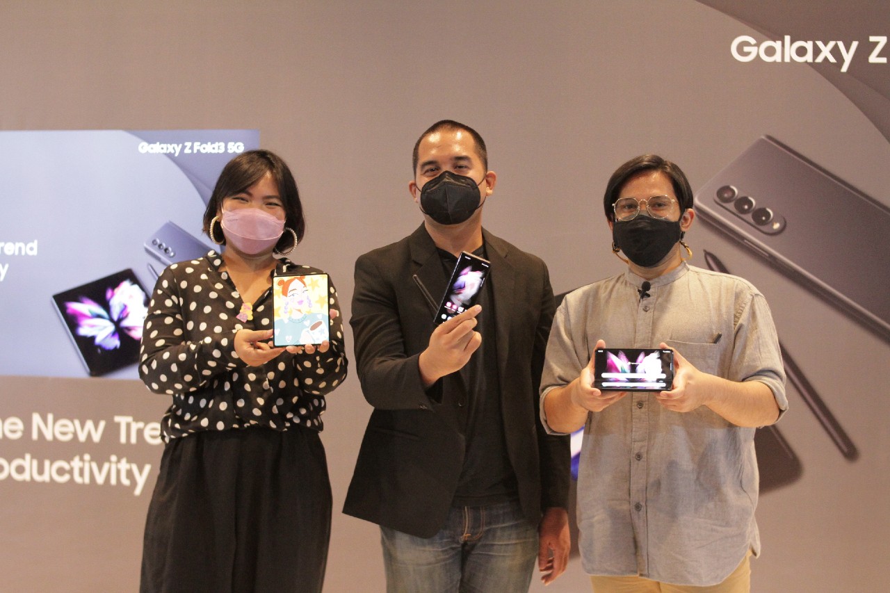 Samsung-Galaxy-Z-Fold3-5G-Workshop.