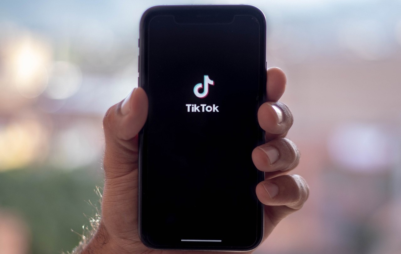 TikTok Handphone Feature