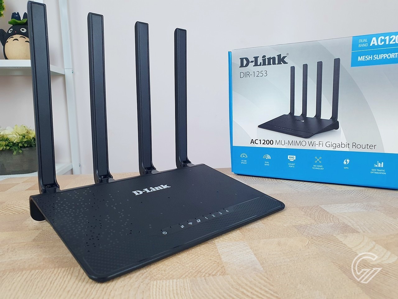 Ulasan D-Link DIR-1253 AC1200 Wi-Fi Gigabit Router