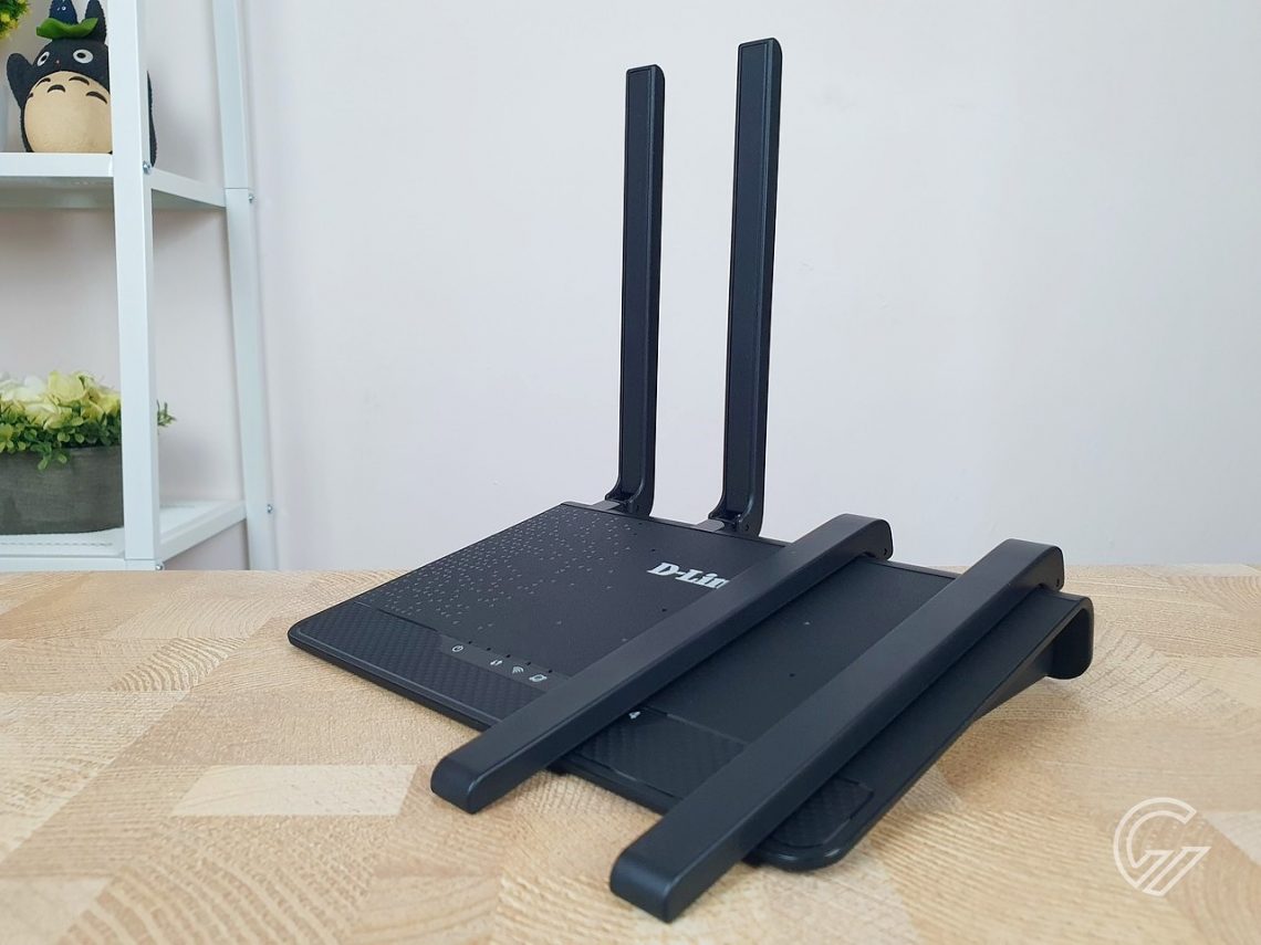 D-Link DIR-1253 AC1200 Wi-Fi Gigabit Router