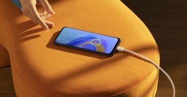OPPO-A76-Charging