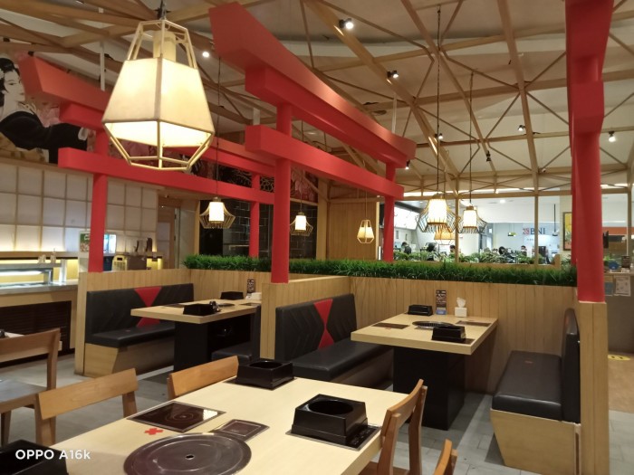 OPPO-A16k-Restoran-Indoor