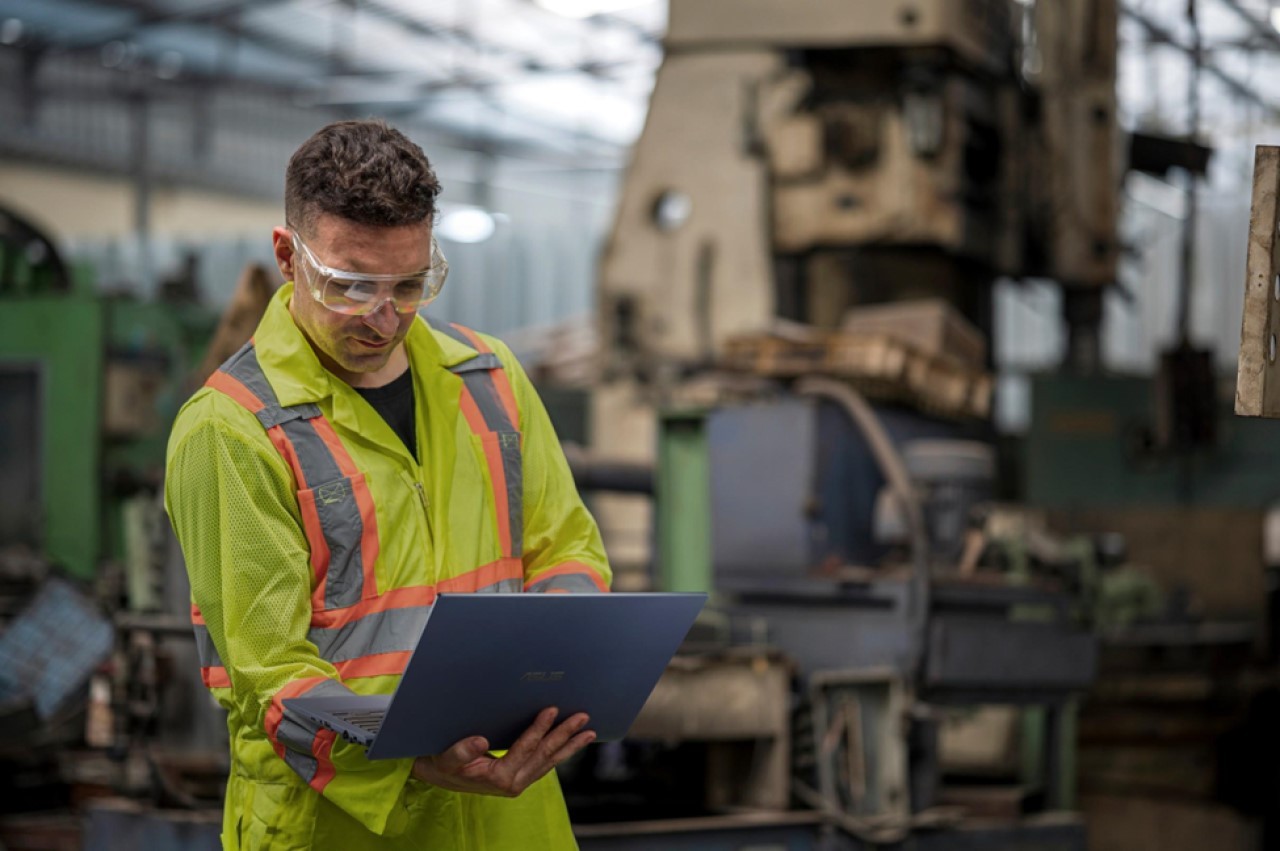 ASUS ExpertBook B1400