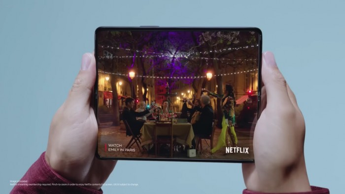 Samsung Galaxy Fold4 5G Netflix