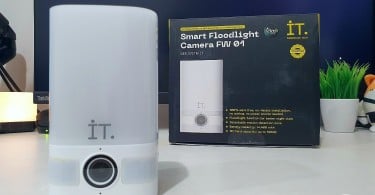 IT Smart Floodlight Camera FW 01 (1)
