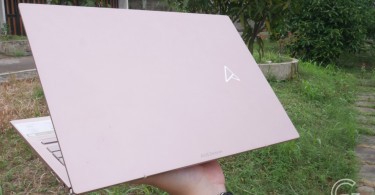 ASUS Zenbook S 13 OLED UM5302