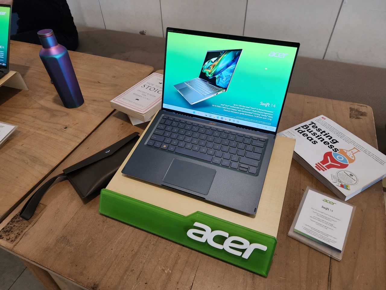 Gambar Tiga Laptop Acer Swift Baru