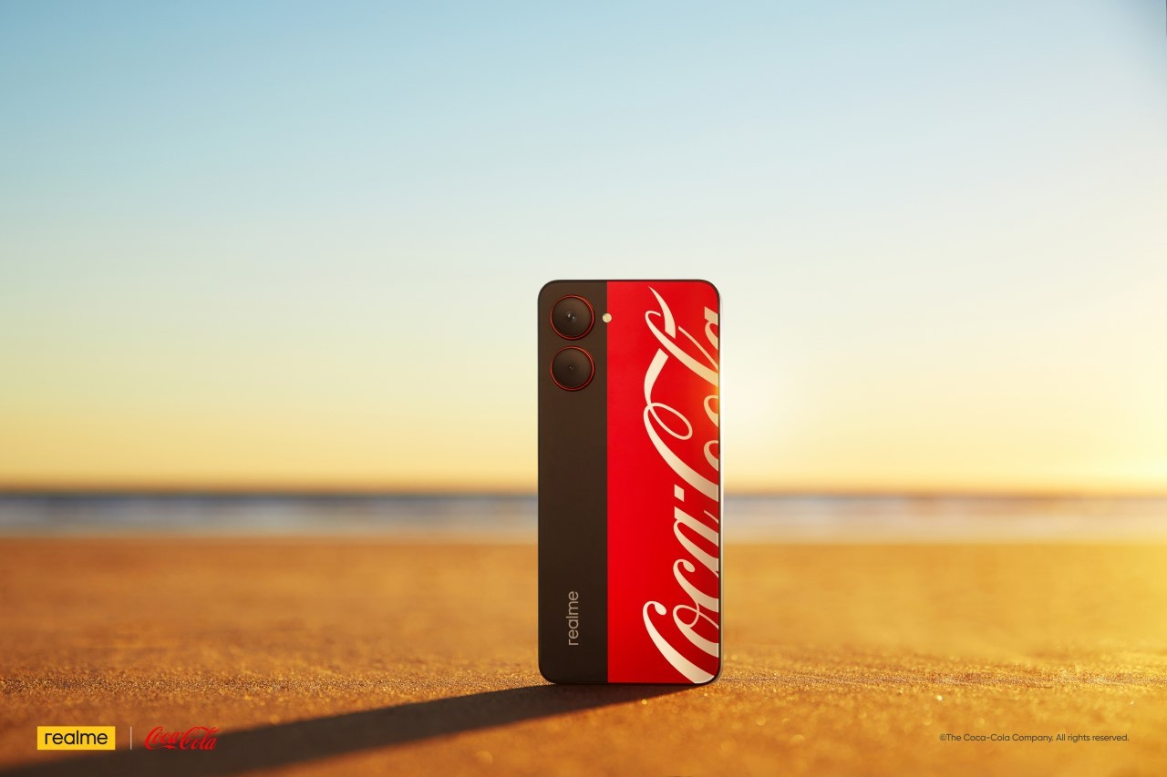 realme-10-Pro-5G-Coca-Cola-Edition-Product-Image.
