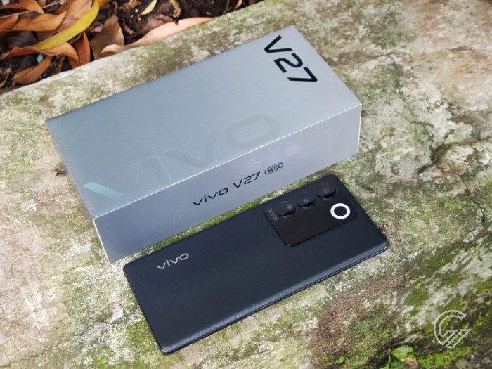 vivo-V27-5G-Diagonal