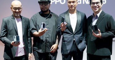 OPPO Find N2 Flip Press Conference Feature