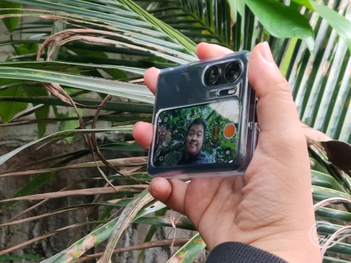 OPPO Find N2 Flip - Selfie Kamera Utama - Lanskap