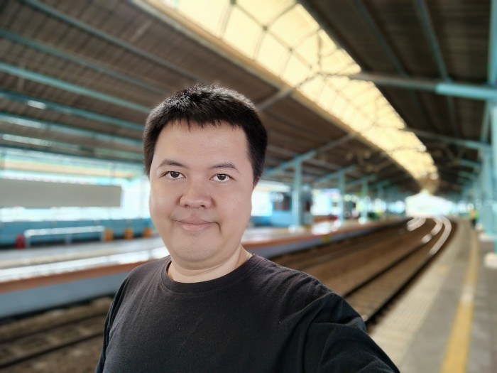 OPPO A98 5G - Selfie - Portrait