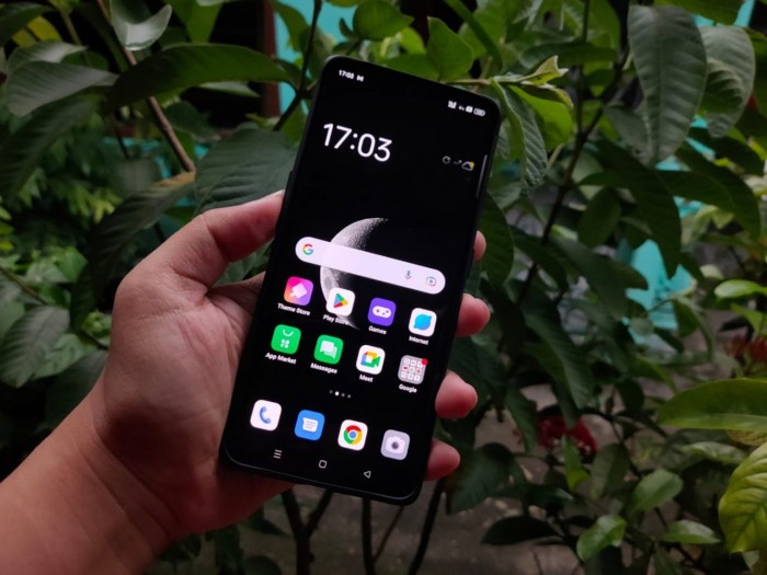 OPPO Reno10 5G Wallpaper Black