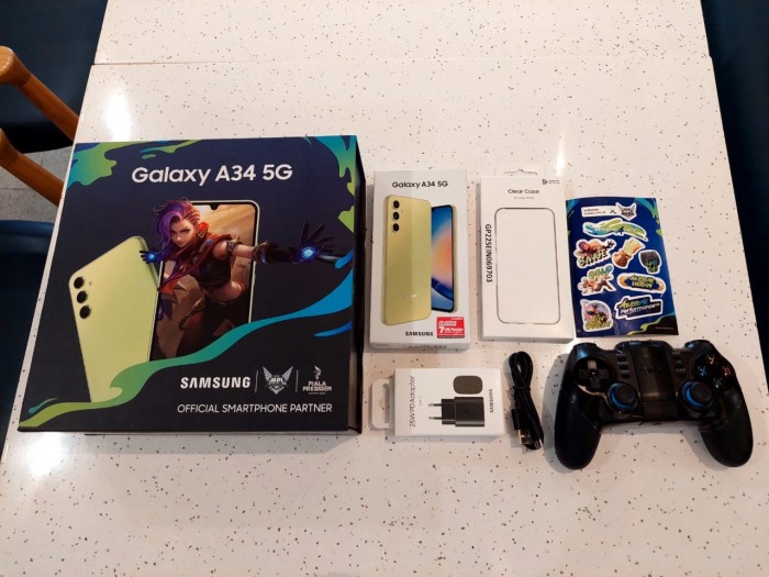 Samsung-Galaxy-A34-5G-Awesome-Lime-boks-kemasan