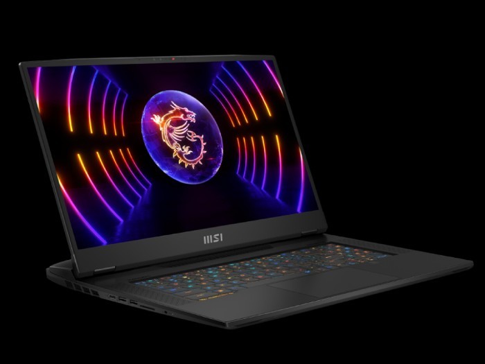 Laptop Gaming Terbaik 2023 - Titan GT77HX 