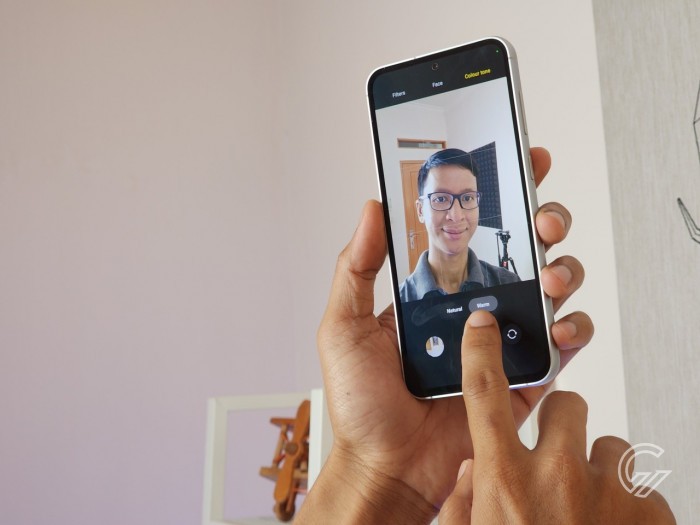 Samsung Galaxy S23 FE - Selfie Color Tone