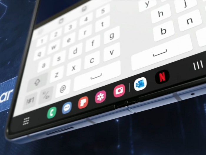 Samsung Galaxy Z Fold5 New Taskbar