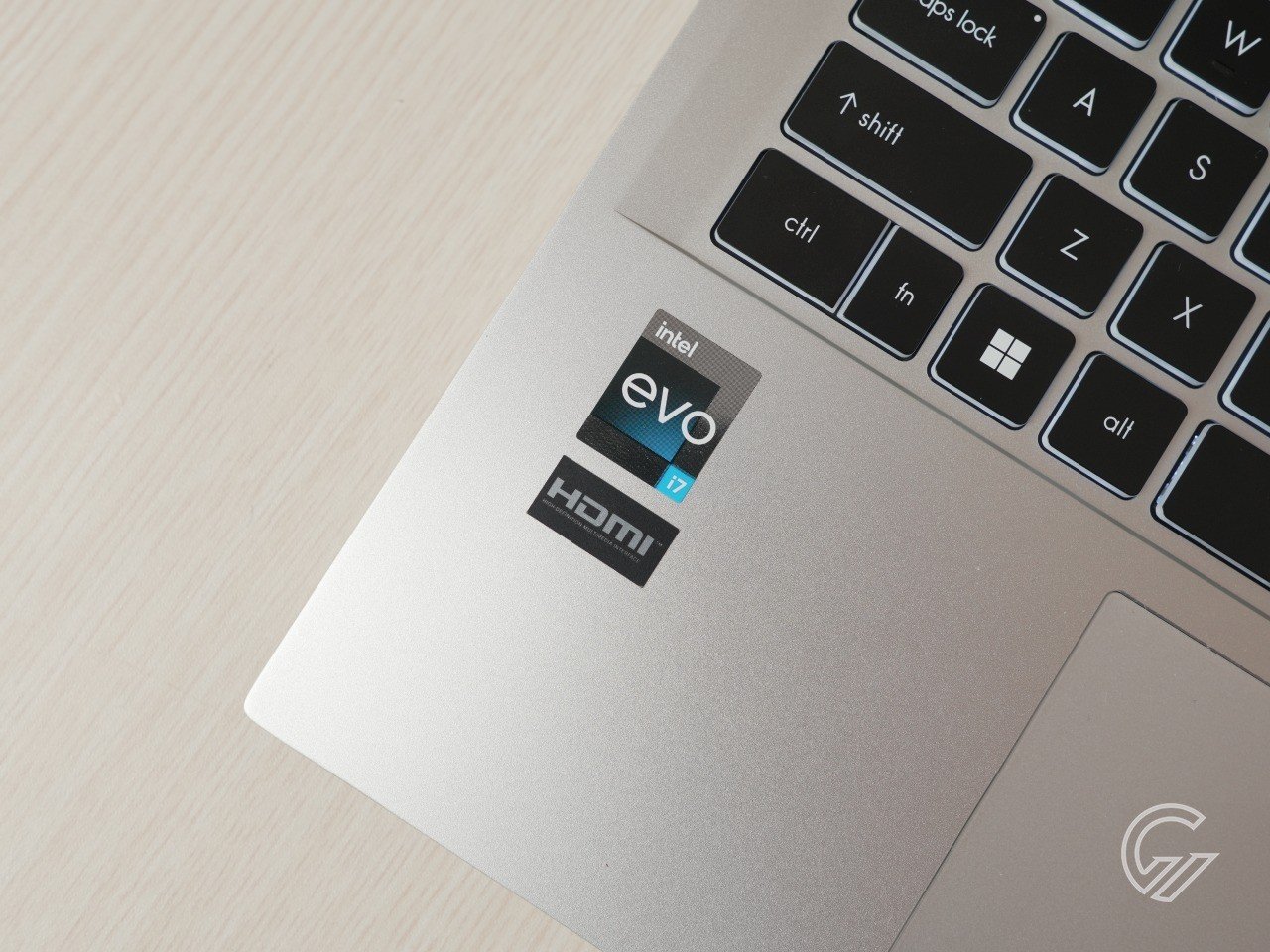 Laptop Intel Evo - Header