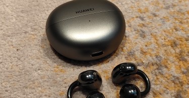 Huawei-Free-Clip-earbud