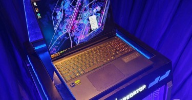 Acer Predator Helios Neo 16 New - Display