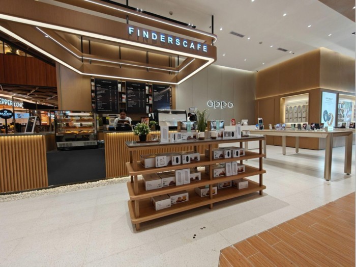 Finderscafe-OPPO-Experience-Store-Aeon-Deltama