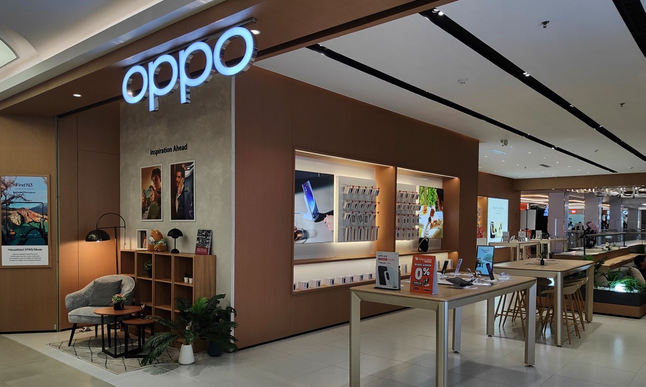 Tebar Promo, OPPO Buka Experience Store Baru di Palembang