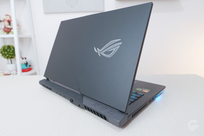 ASUS ROG Strix SCAR 17 G733PY (7)