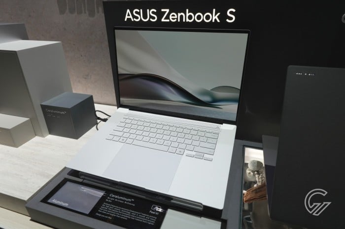 ASUS Zenbook S 16 UM5606