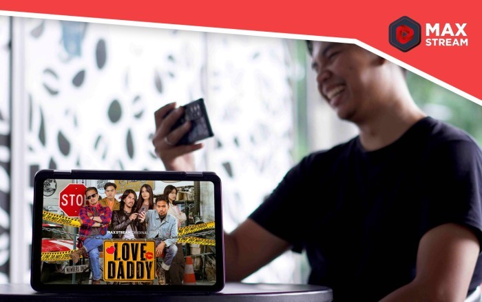 MAXstream Love Daddy Nonton