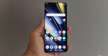 POCO F6 Snapdragon 8s Gen 3 - Display