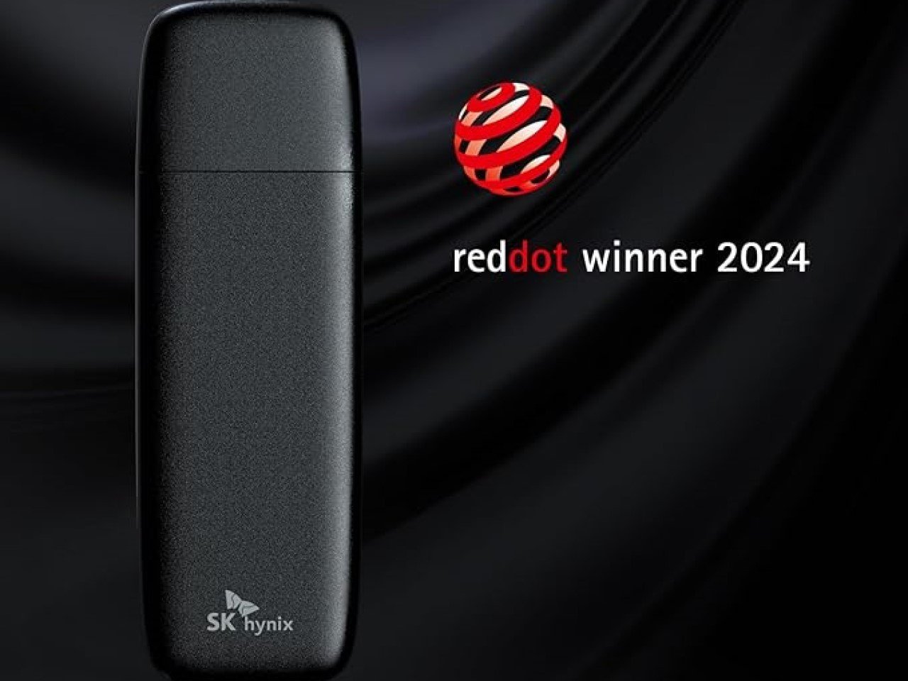 Stik SSD Tube T31 dari SK hynix Raih 2024 Red Dot Design Award
