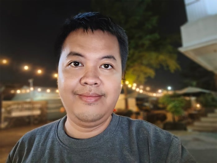 vivo V30e - Selfie - Malam Portrait Mode