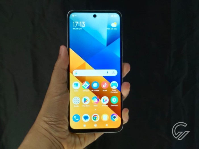 Kelebihan dan Kekurangan POCO M6 - Display