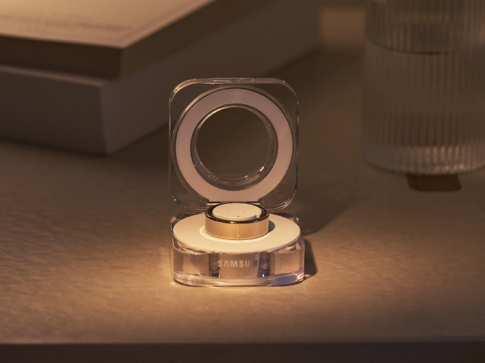 Fitur Unggulan Samsung Galaxy Ring - Charging